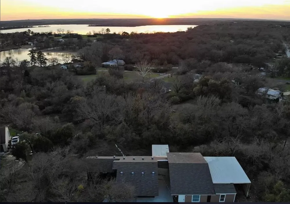 4205 Austin Place Lakeside, TX 76135