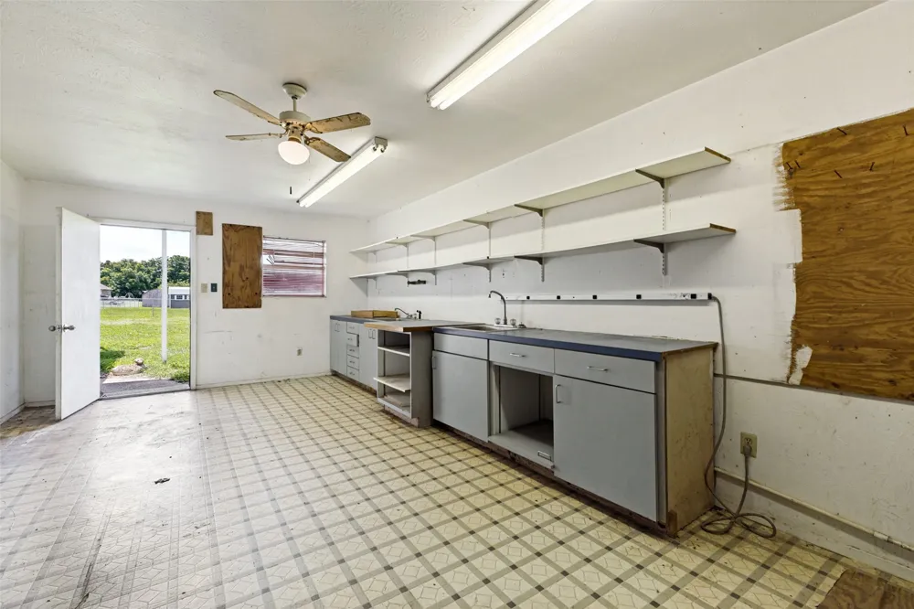 13740 Vida Lane Dallas, TX 75253