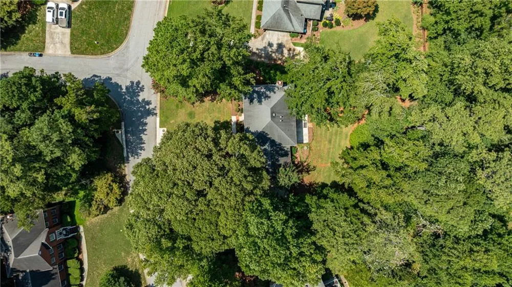 4075 Graham Way SW Lilburn, GA 30047
