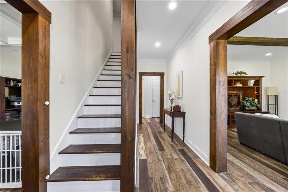 2872 Summit Crest Lane Snellville, GA 30078