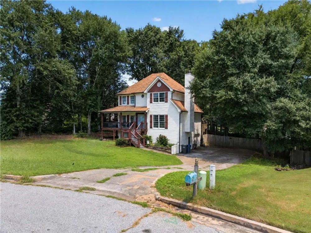 2872 Summit Crest Lane Snellville, GA 30078