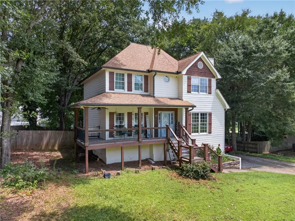 2872 Summit Crest Lane Snellville, GA 30078