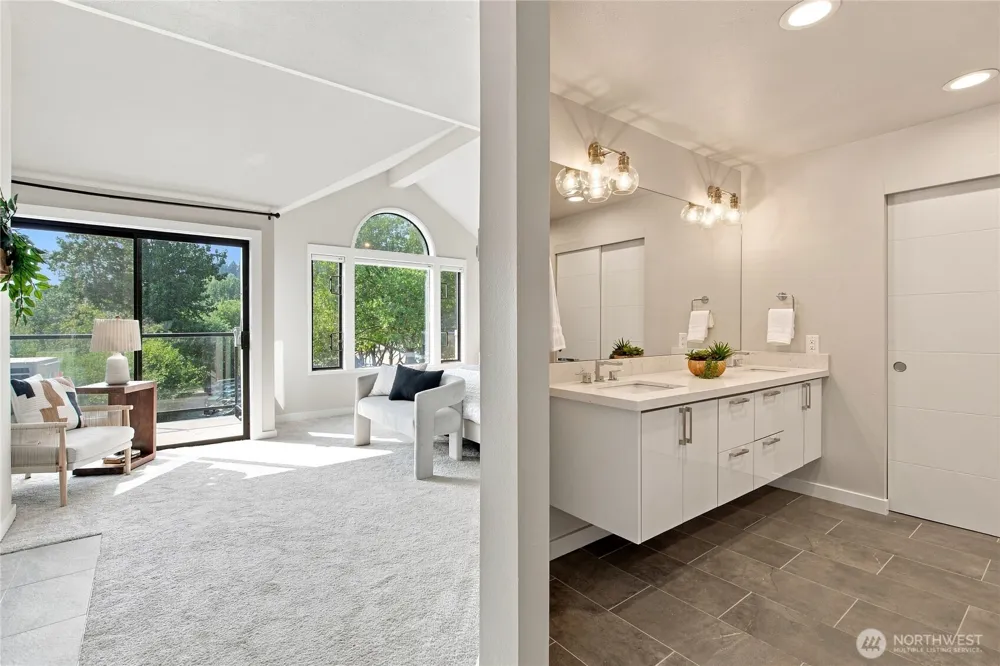 6121 NE 175th Street #A402 Kenmore, WA 98028
