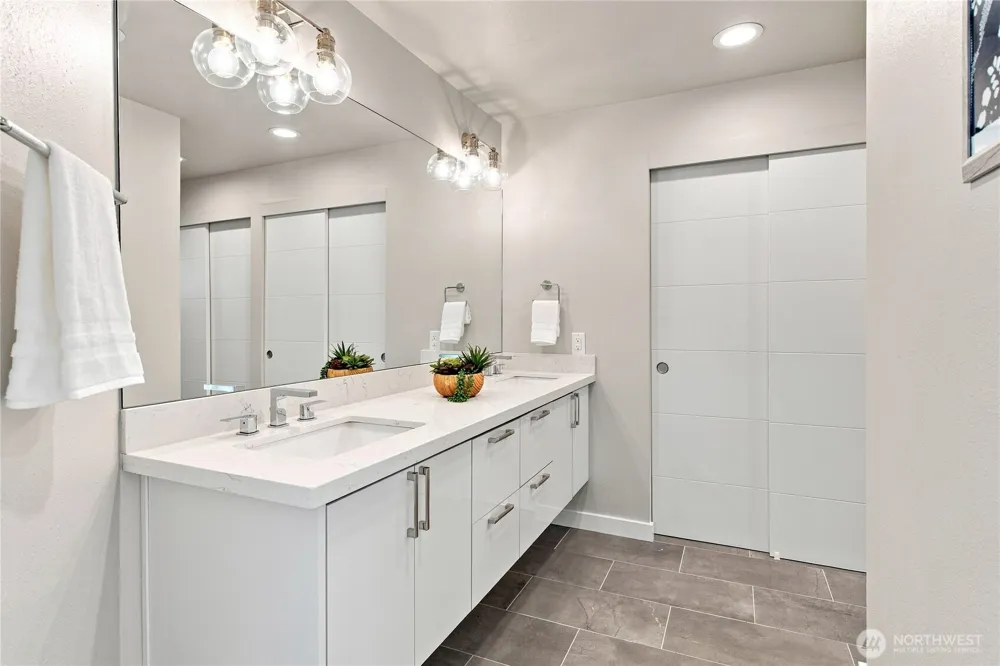 6121 NE 175th Street #A402 Kenmore, WA 98028