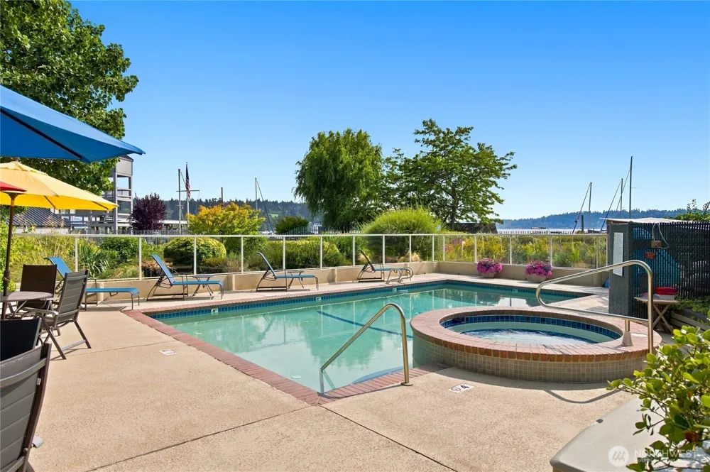 6121 NE 175th Street #A402 Kenmore, WA 98028