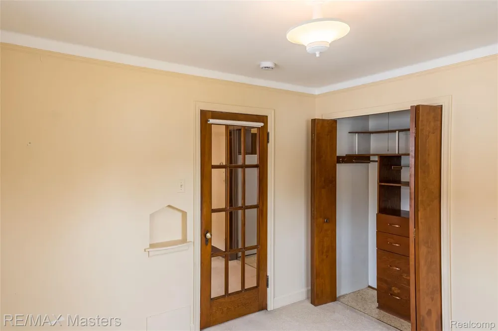 29386 Walnut Street Flat Rock City, MI 48134
