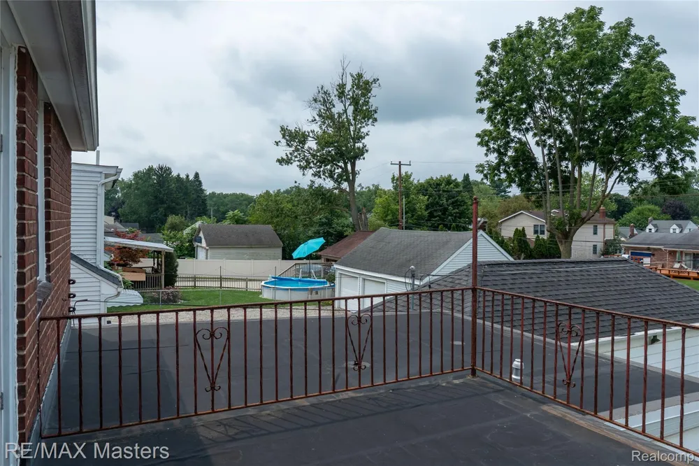 29386 Walnut Street Flat Rock City, MI 48134