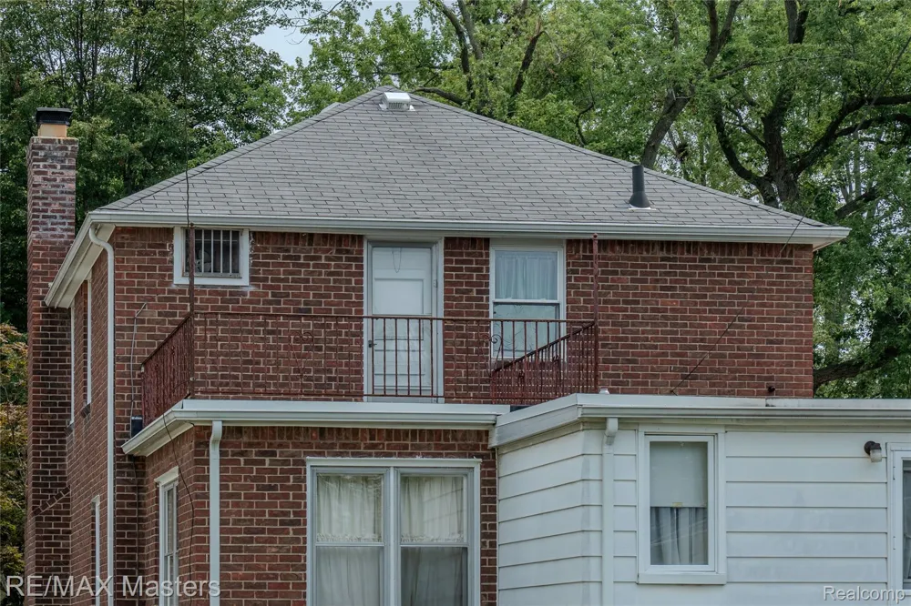 29386 Walnut Street Flat Rock City, MI 48134
