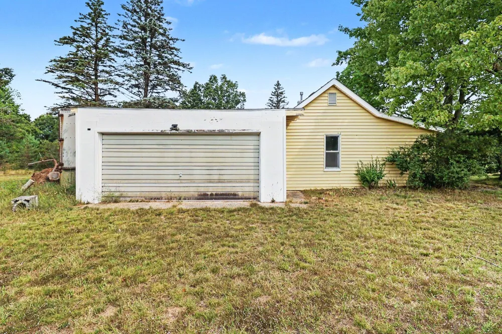 10553 US 31 Grant Township, MI 49411