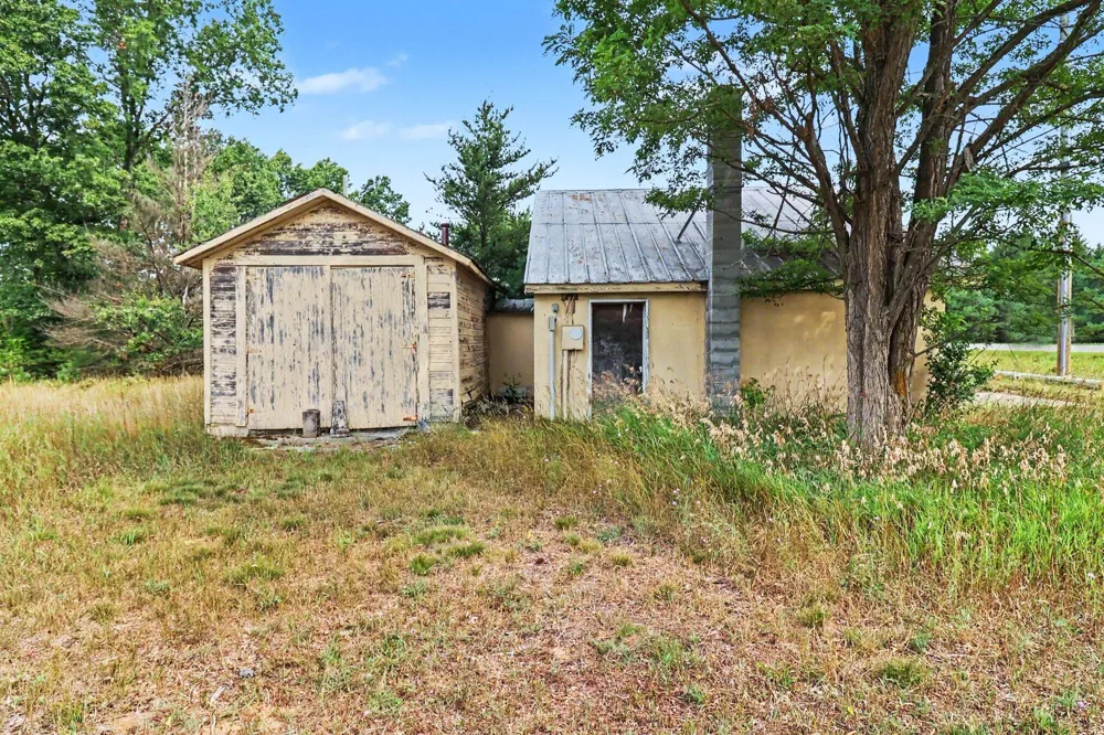10553 US 31 Grant Township, MI 49411