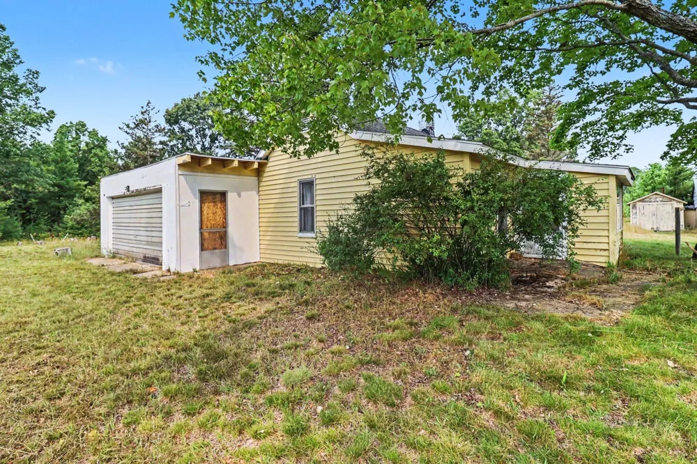 10553 US 31 Grant Township, MI 49411