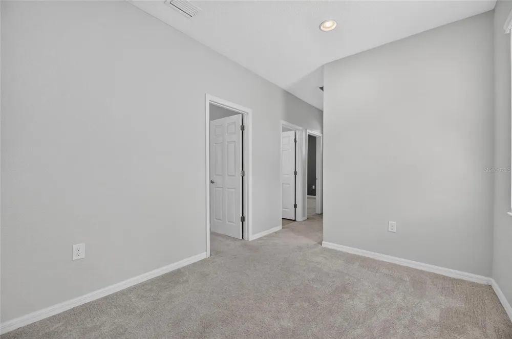 7113 BOWSPIRIT PLACE Apollo Beach, FL 33572