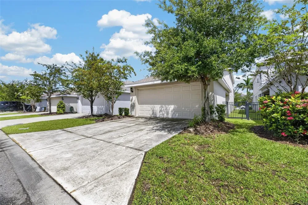7113 BOWSPIRIT PLACE Apollo Beach, FL 33572
