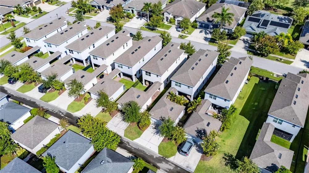 7113 BOWSPIRIT PLACE Apollo Beach, FL 33572