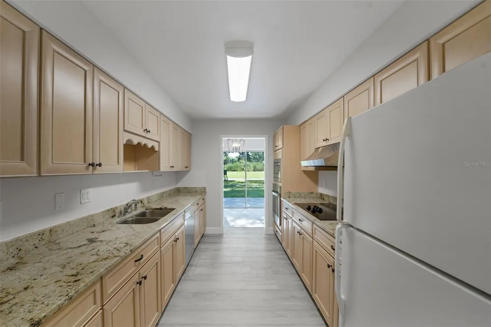 300 GREENFIELD ROAD Winter Haven, FL 33884