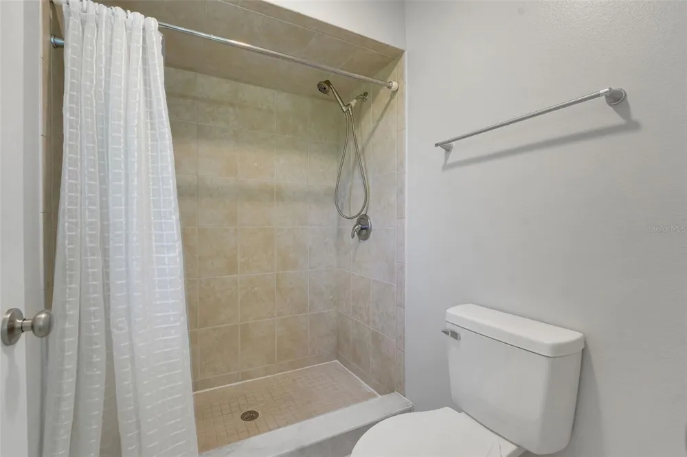300 GREENFIELD ROAD Winter Haven, FL 33884