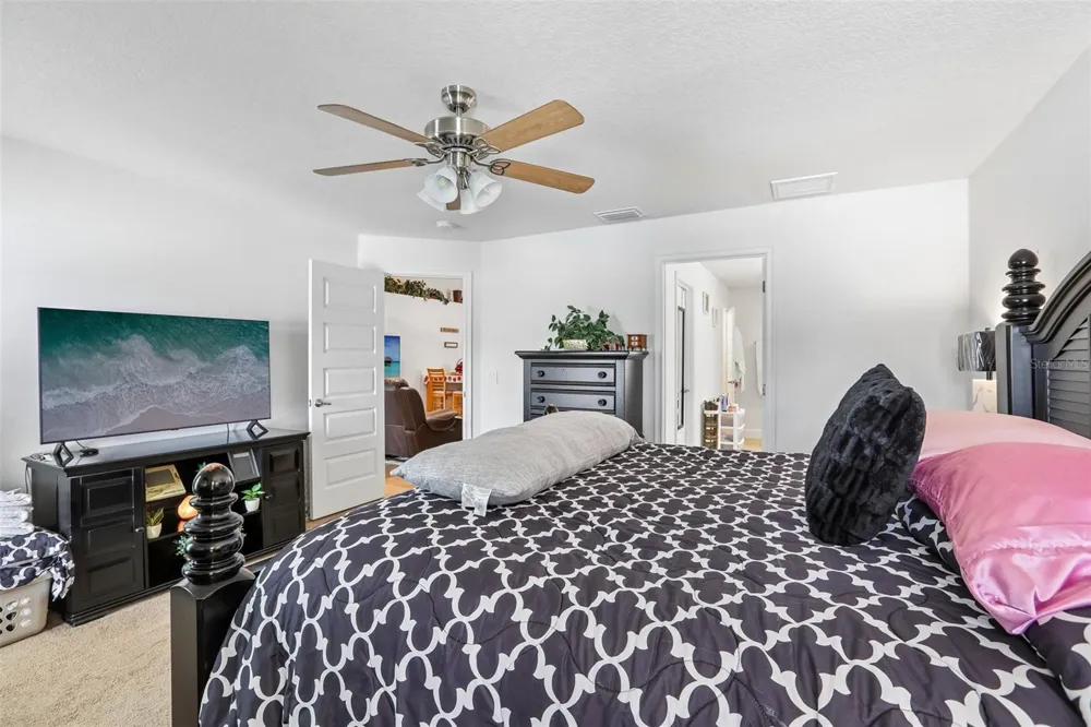 16214 VINE CLIFF AVENUE Hudson, FL 34667