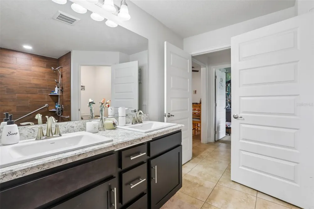 16214 VINE CLIFF AVENUE Hudson, FL 34667