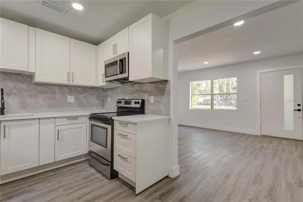 5039 AVERY ROAD New Port Richey, FL 34652