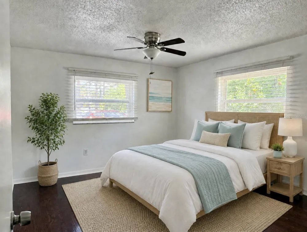 350 79TH AVE N #102 St Petersburg, FL 33702