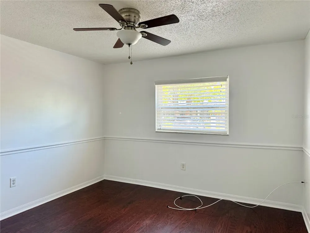 350 79TH AVE N #102 St Petersburg, FL 33702