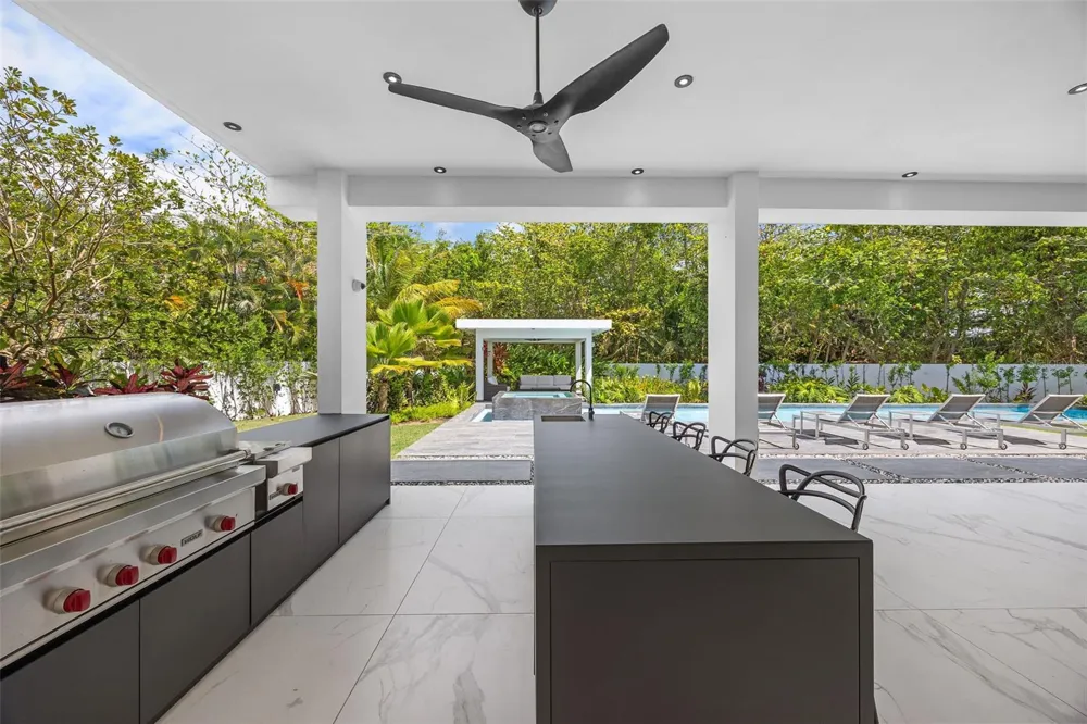 1 DORADO BEACH ESTATES Dorado, PR 00646