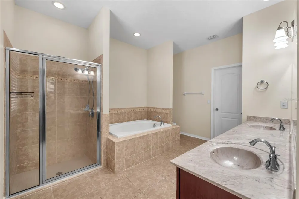 1407 RUSHGROVE CIRCLE Dover, FL 33527