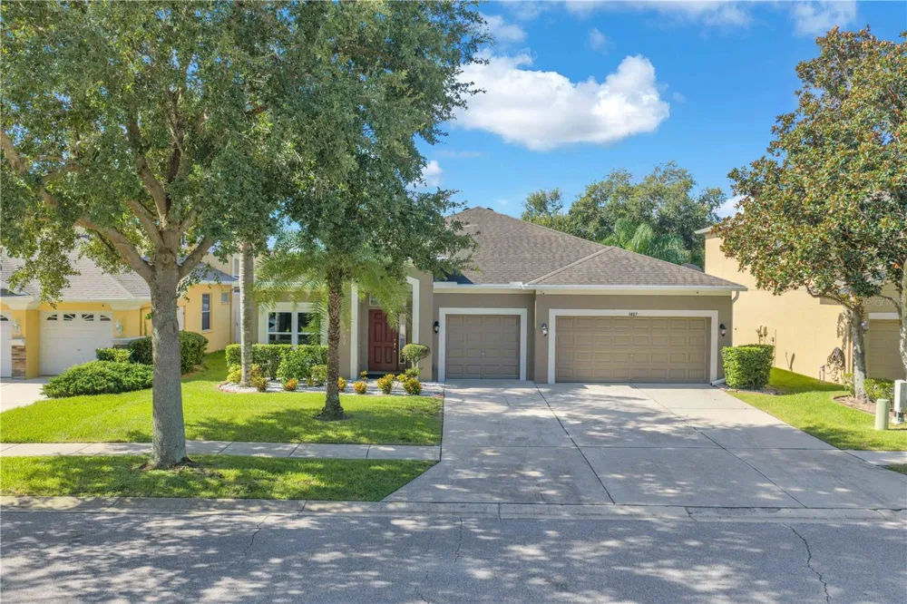1407 RUSHGROVE CIRCLE Dover, FL 33527