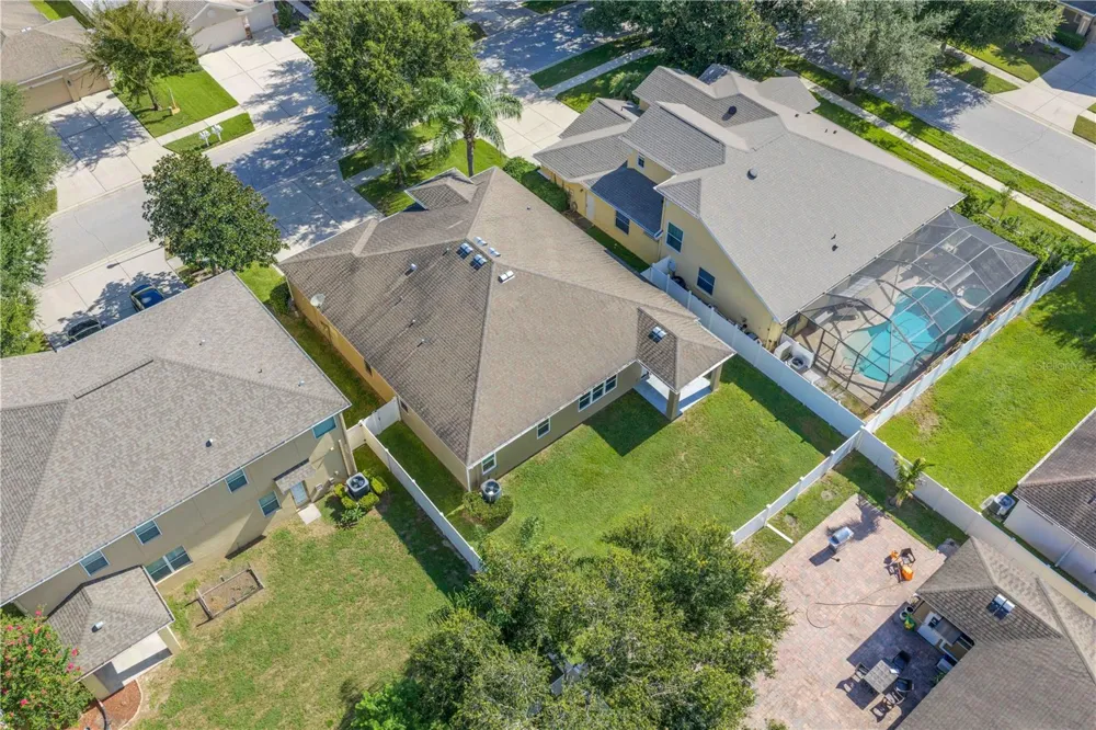 1407 RUSHGROVE CIRCLE Dover, FL 33527