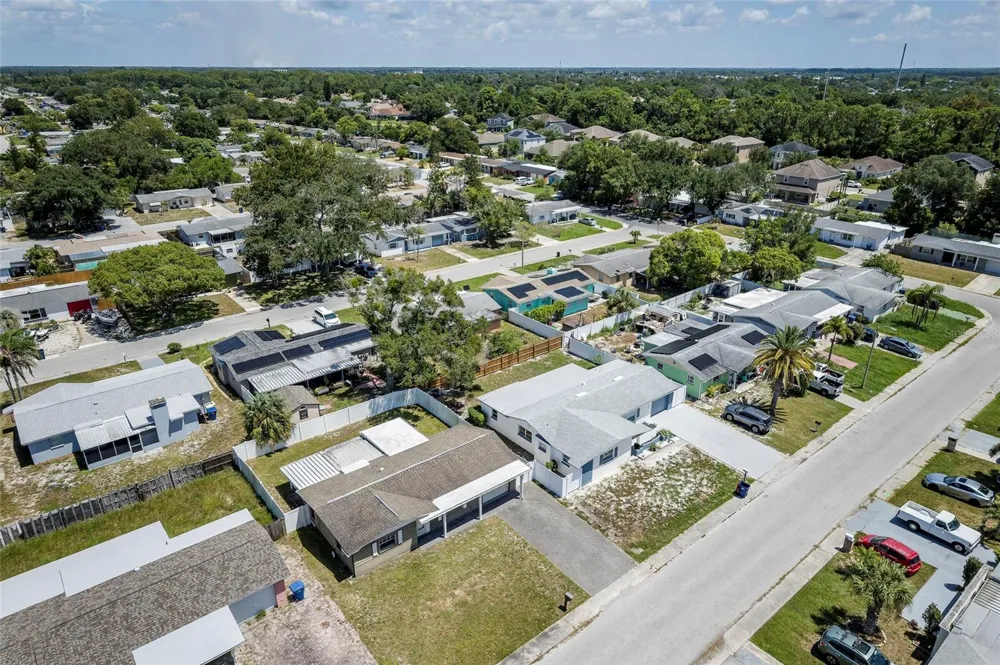 3246 BROOKFIELD DRIVE Holiday, FL 34691