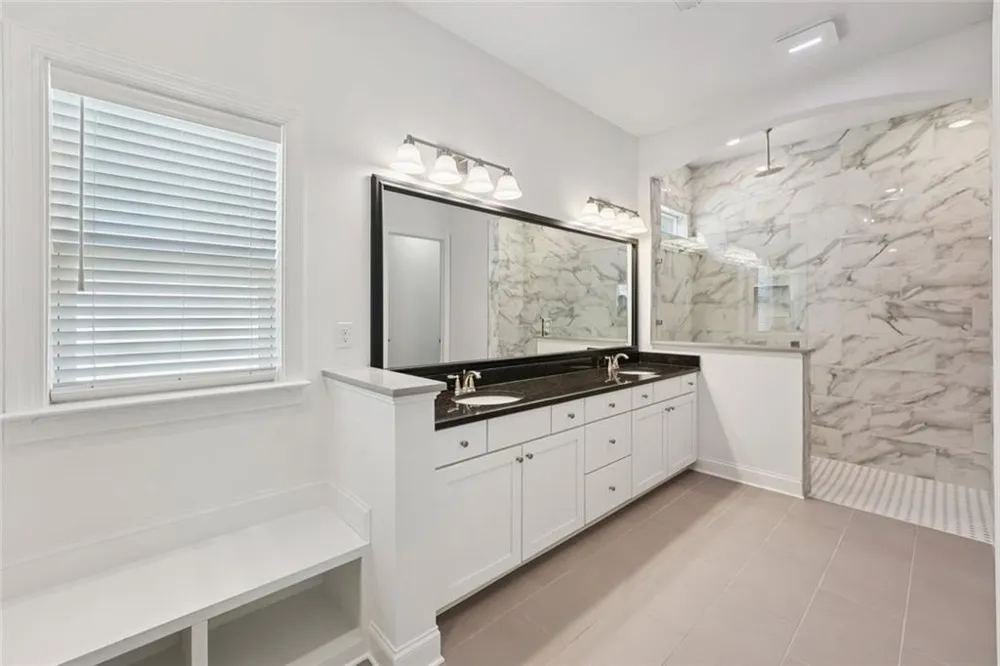 716 Elizabeth Trail Woodstock, GA 30189
