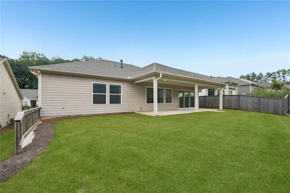 716 Elizabeth Trail Woodstock, GA 30189