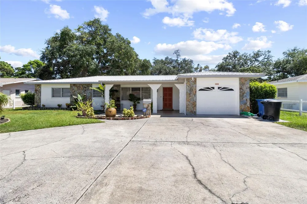 3000 PONCE DE LEON WAY S St Petersburg, FL 33712