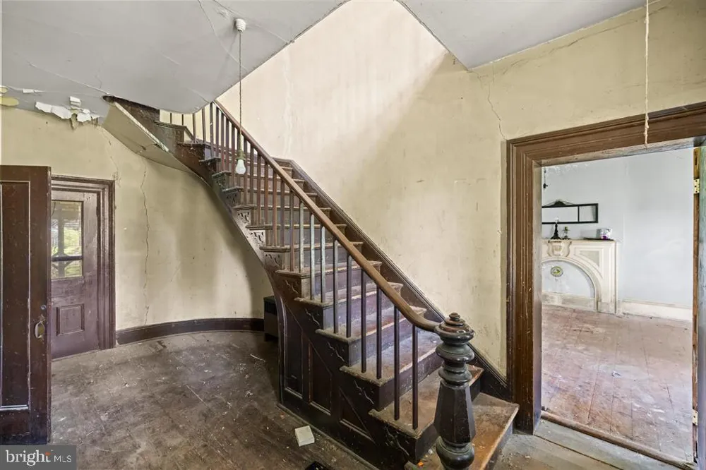 4381 US HIGHWAY 340 Luray, VA 22835