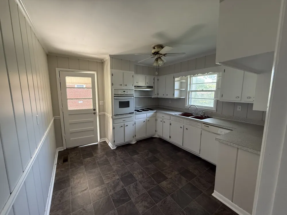 203 Greenbriar St Woodbury, TN 37190