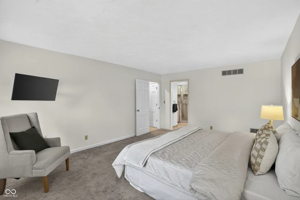 759 Johnson Drive Carmel, IN 46033