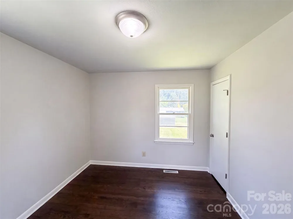 310 W Indiana Avenue Bessemer City, NC 28016