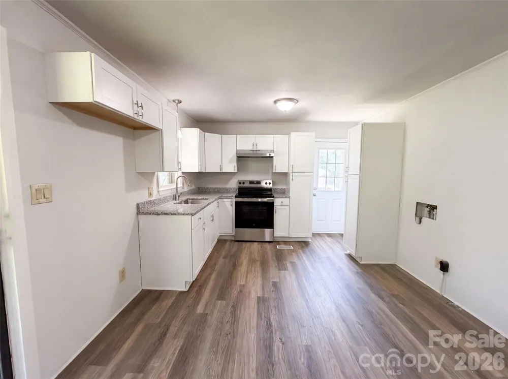 310 W Indiana Avenue Bessemer City, NC 28016