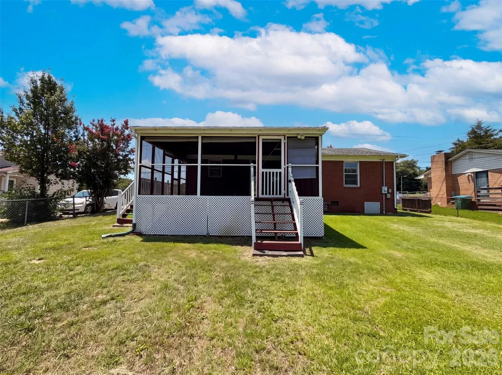 310 W Indiana Avenue Bessemer City, NC 28016