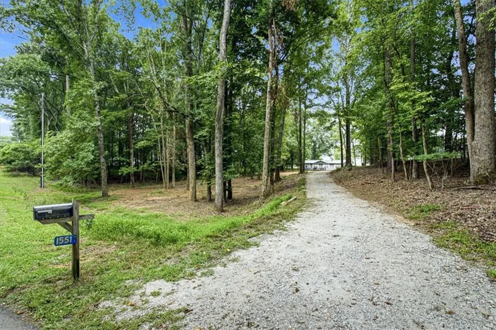 1551 Sugar Creek Trail Buckhead, GA 30625
