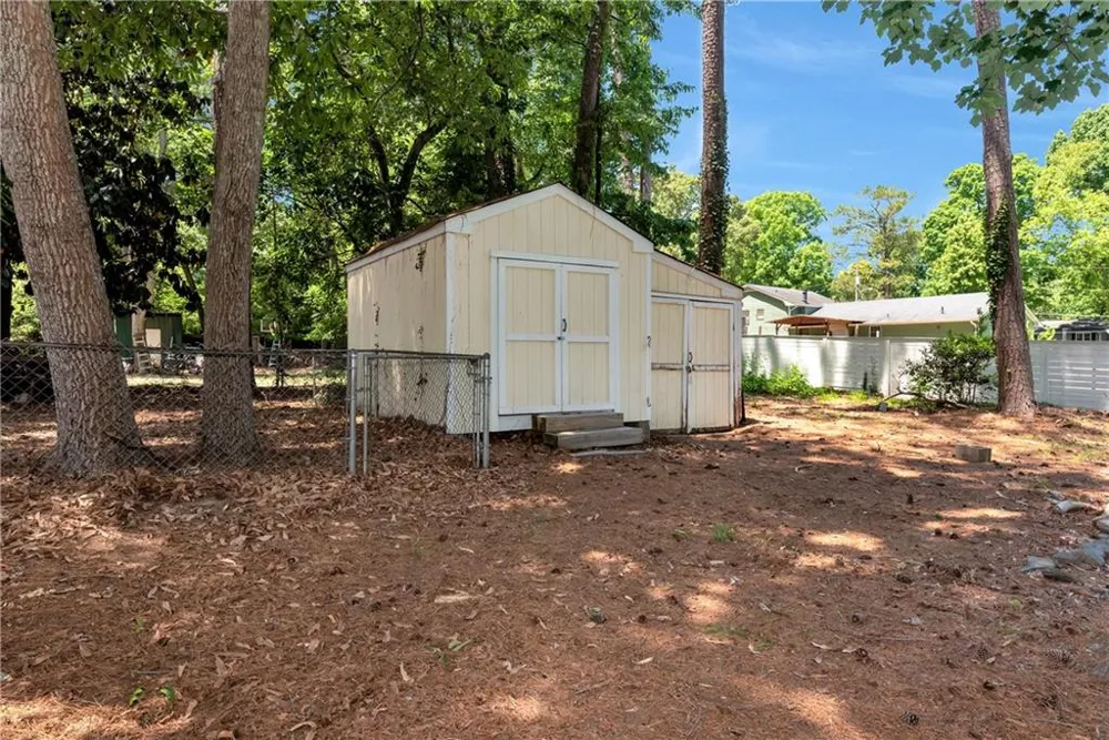 1847 Oak Ridge Lane Lawrenceville, GA 30044