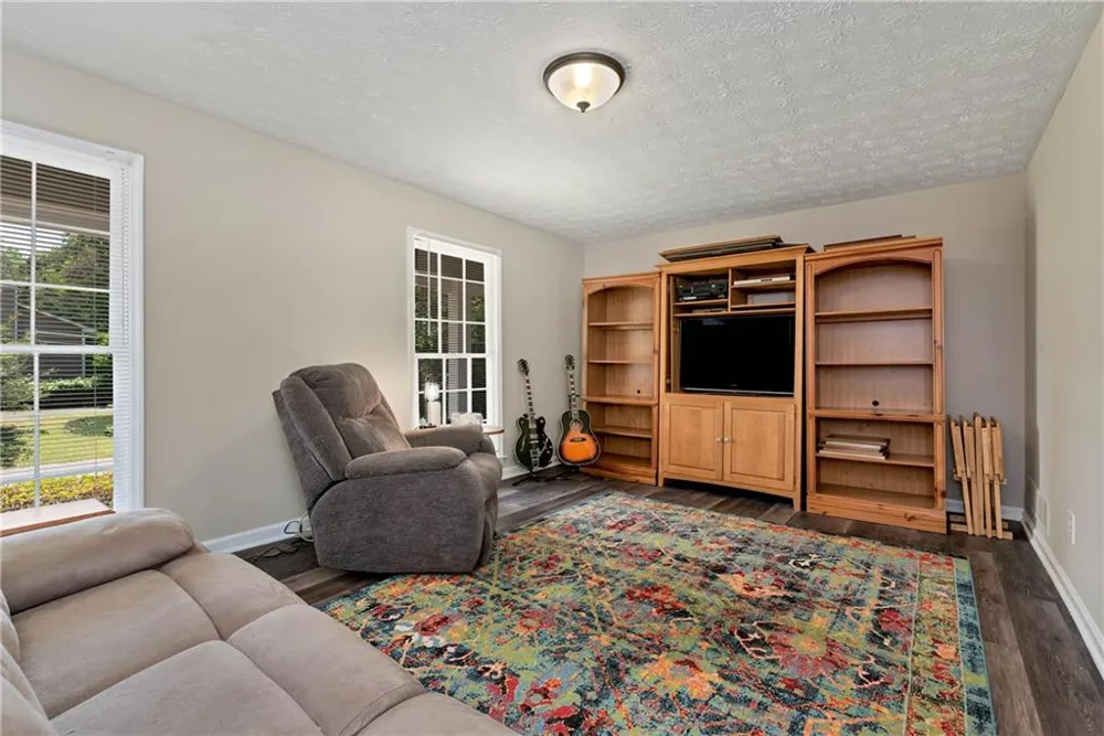 1847 Oak Ridge Lane Lawrenceville, GA 30044