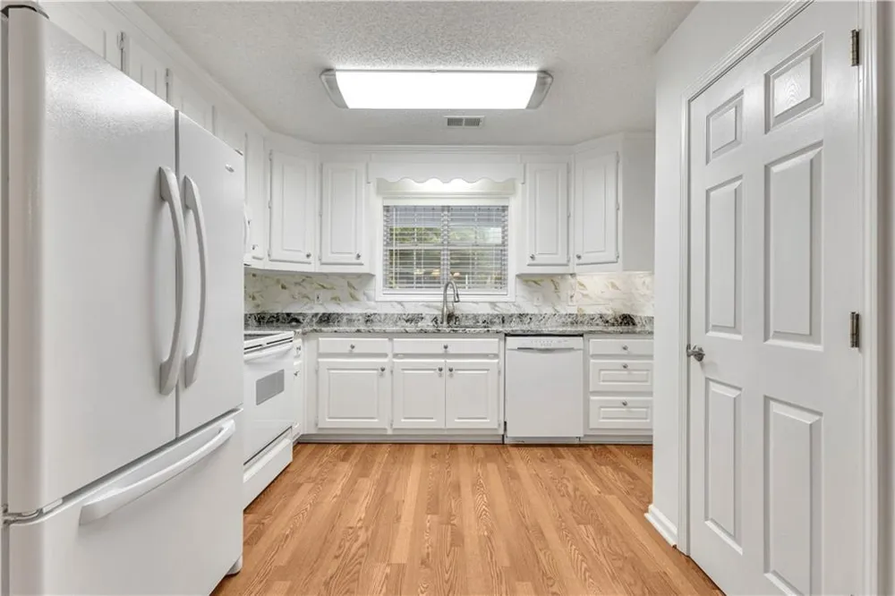 112 Ashwood Trace Hampton, GA 30228