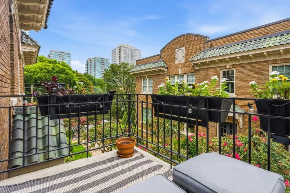 907 Piedmont Avenue #4 Atlanta, GA 30309