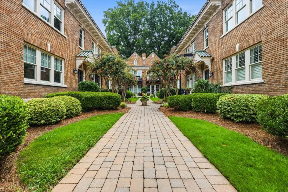 907 Piedmont Avenue #4 Atlanta, GA 30309