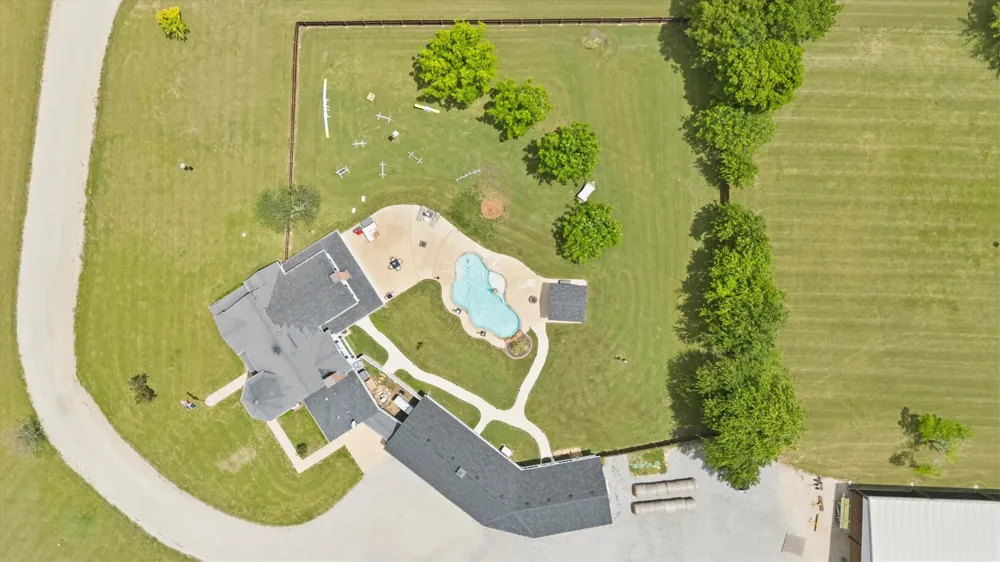 14705 County Road 545 Nevada, TX 75173