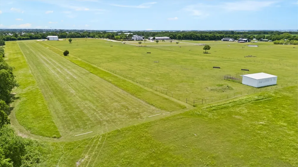 14705 County Road 545 Nevada, TX 75173