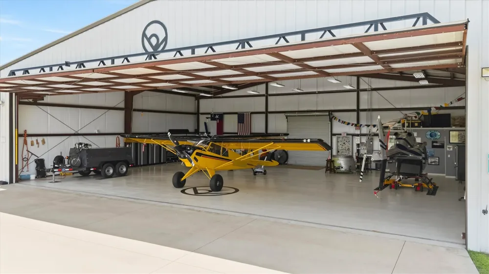 14705 County Road 545 Nevada, TX 75173