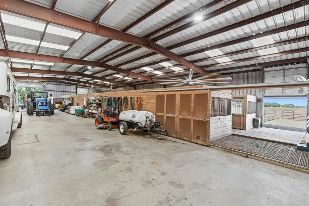 14705 County Road 545 Nevada, TX 75173