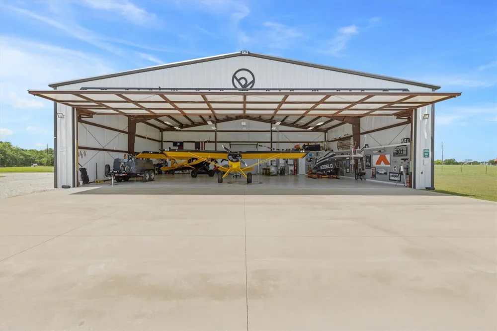 14705 County Road 545 Nevada, TX 75173
